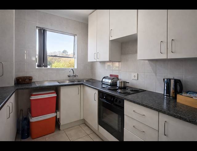 2 BEDROOM SECTIONAL TITLE FOR SALE IN BLACKHEATH